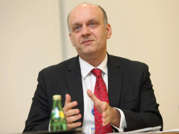 კახა ლომაია